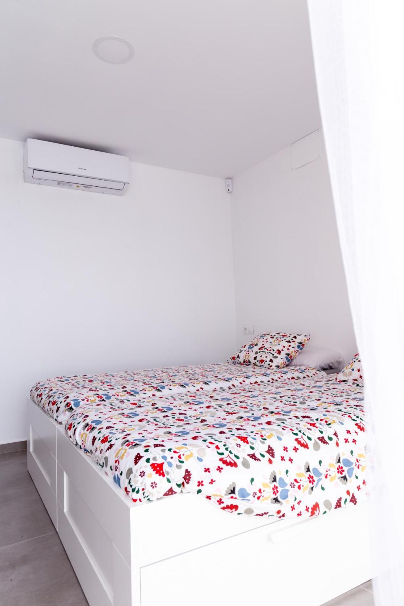 דירות קדיז Casa Completa Triplex & Parking By Gades Gestion מראה חיצוני תמונה