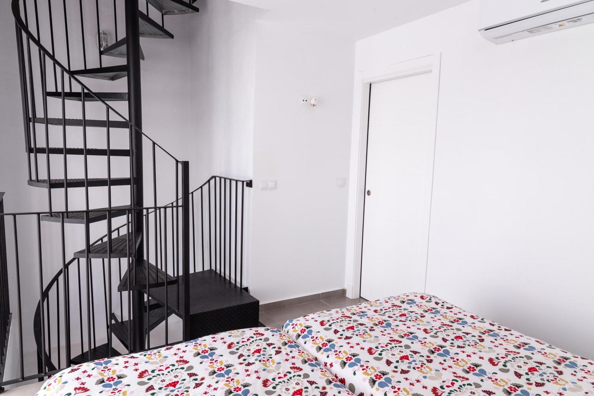 דירות קדיז Casa Completa Triplex & Parking By Gades Gestion מראה חיצוני תמונה