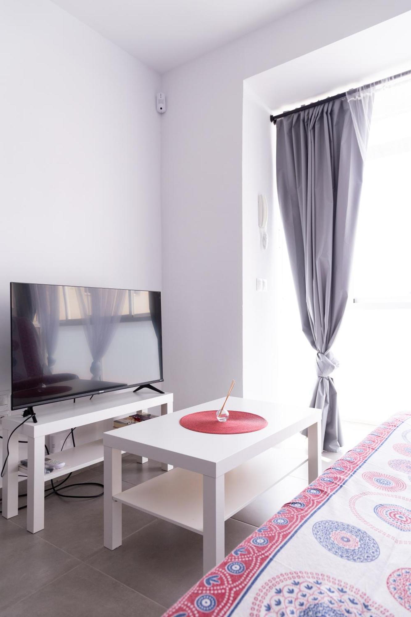 דירות קדיז Casa Completa Triplex & Parking By Gades Gestion מראה חיצוני תמונה
