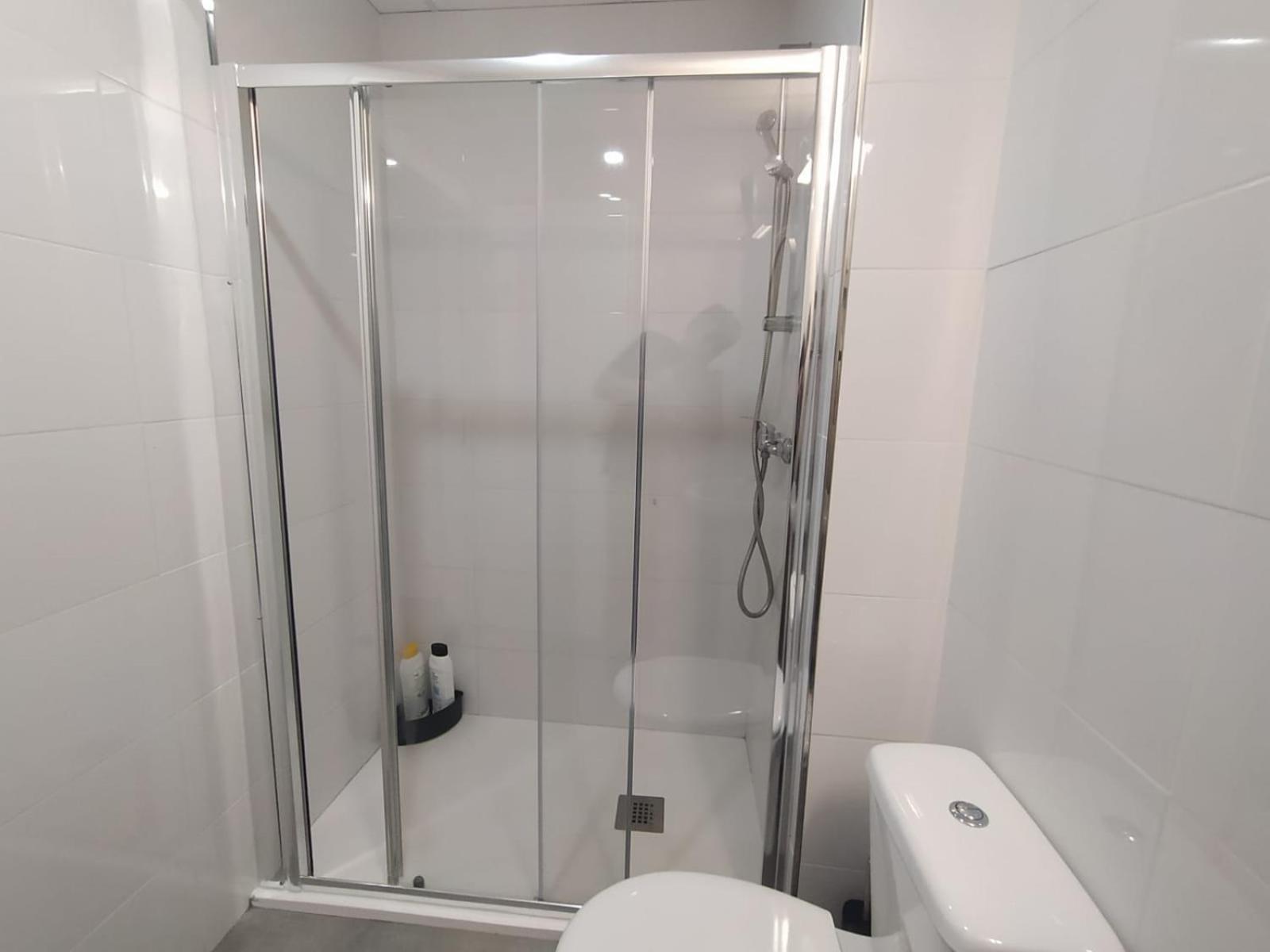 דירות קדיז Casa Completa Triplex & Parking By Gades Gestion מראה חיצוני תמונה